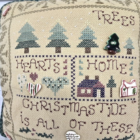 Vtg Handmade Christmas Crosstitched Folk Art Throw Pillow Ceramic Ornaments EUC - Picture 3 of 15